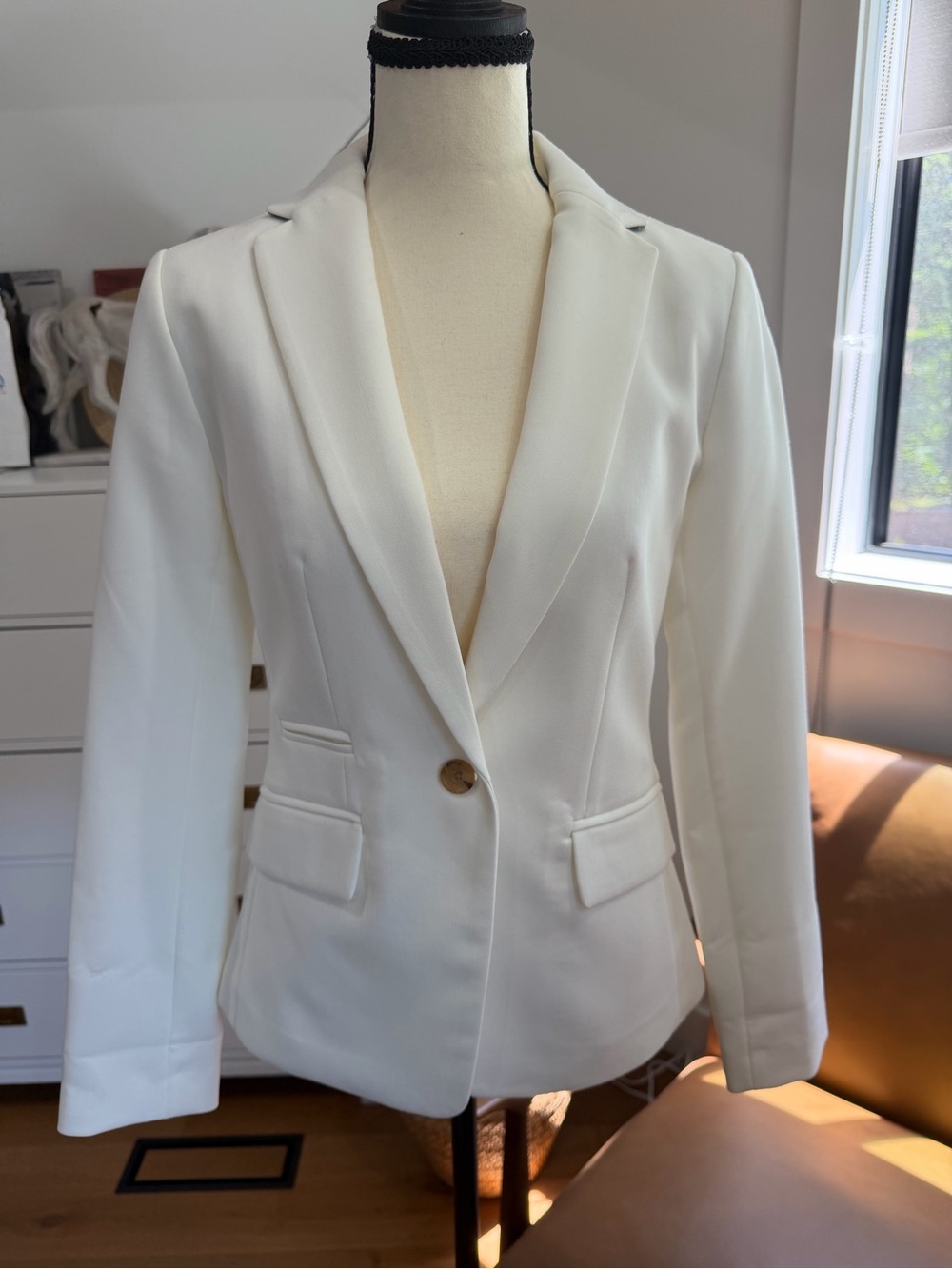 Banana Republic White Single-Button Tailored Blazer